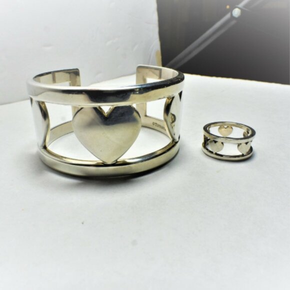 Tiffany &Co Silver Stencil Heart Wide Element Cuff Bangle Bracelet w/ Pouch, Box - Picture 6 of 8